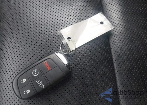 2019 Jeep Grand Cherokee High Altitude 4X4 from USA, damaged, VIN 1C4RJFCG4KC695908